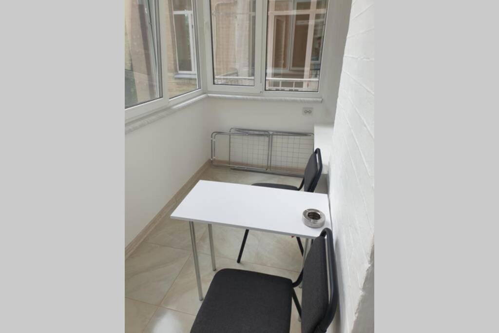 Comfortable Luxury Apartment With 3 Rooms. Center Heart Of Kiev Exterior photo